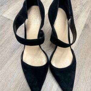 Vince Camuto Sueded Solid Black Ankle Strap Pointed Toe Size 8.5M women's
